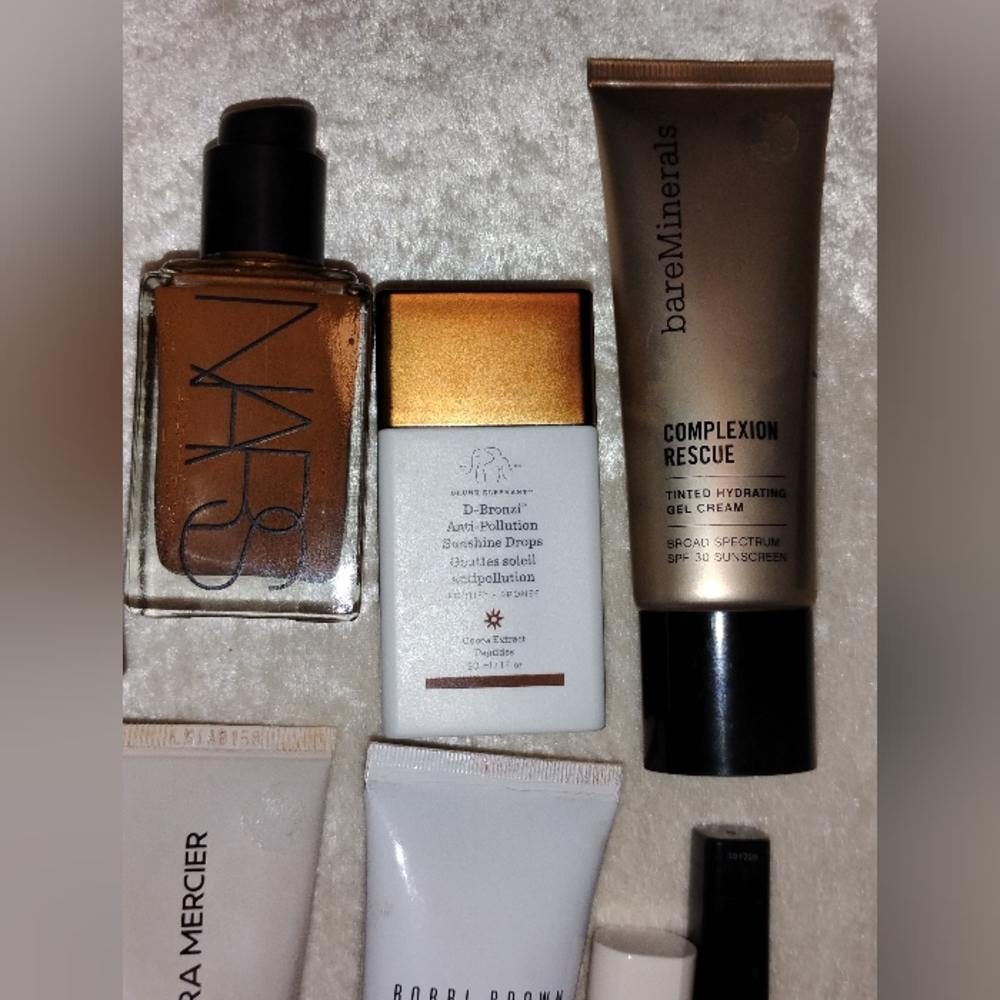 High End Foundation Bundle - Picture 3 of 6